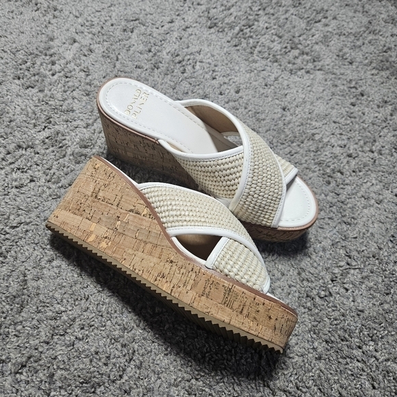 Donald Pliner Natural Canvas Ilonar Cork Wedge Platform Sandals size 9M - Picture 2 of 8
